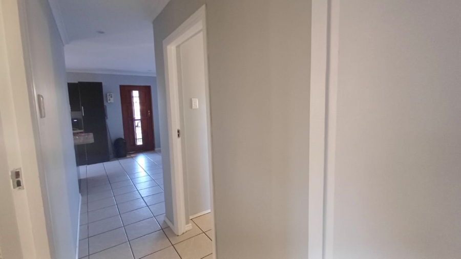 2 Bedroom Property for Sale in Bothasrus Eastern Cape